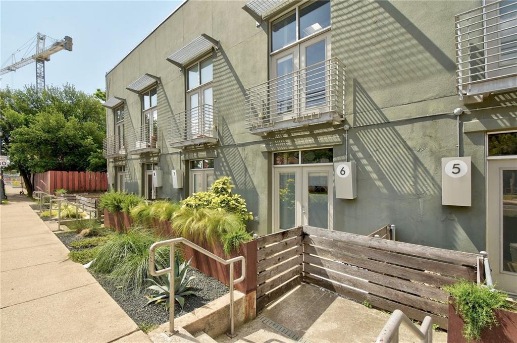 1305 E 6th St #6 — Austin, TX