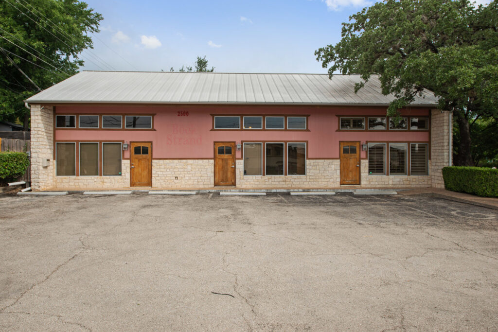 2500 S Lamar Blvd — Austin, TX