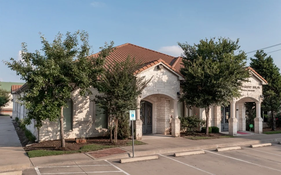 302 N Heatherwilde Blvd Medical property in Pflugerville, TX