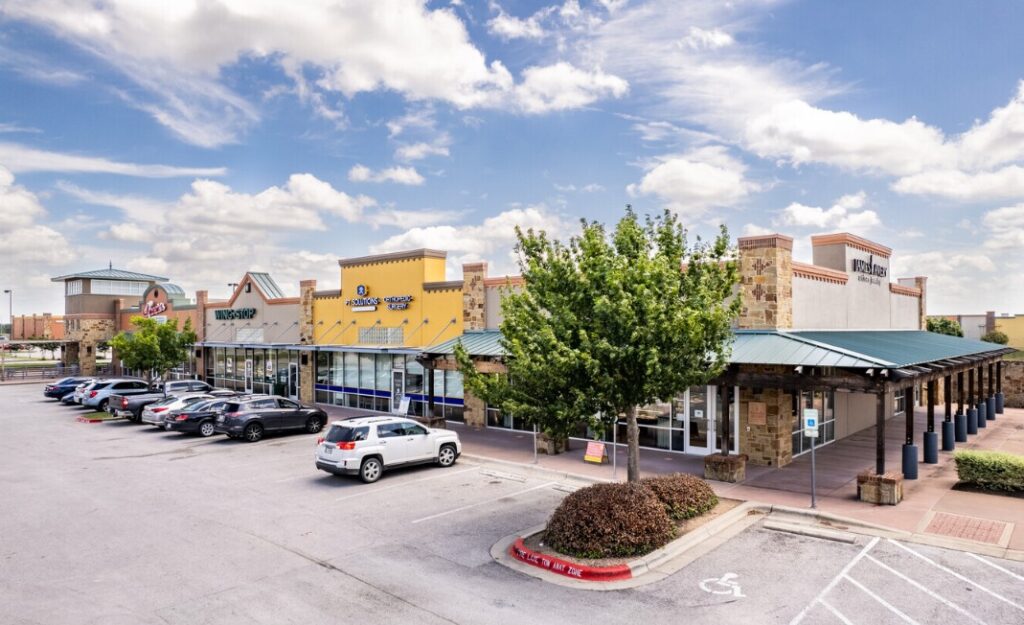 717 State Hwy 71 — Bastrop, TX