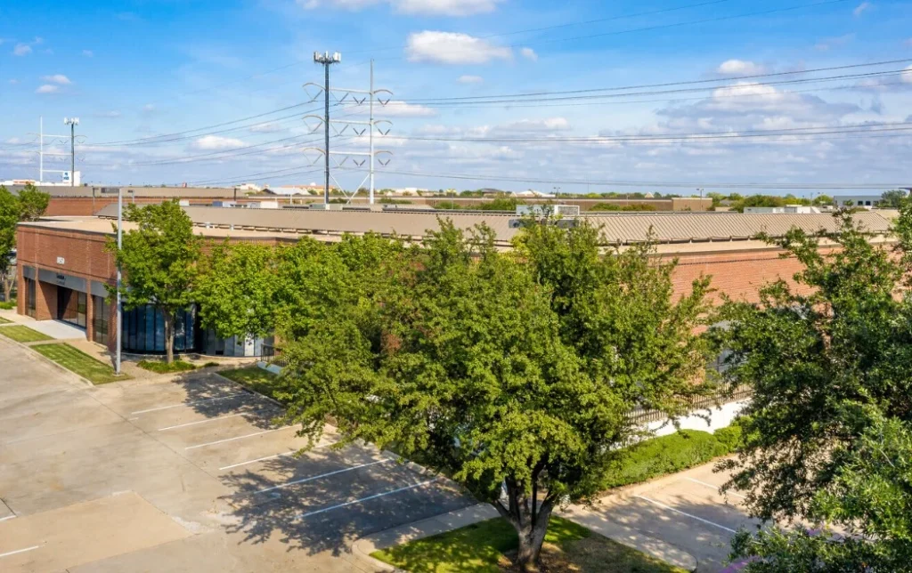8150 Springwood Drive Office property in Irving, TX