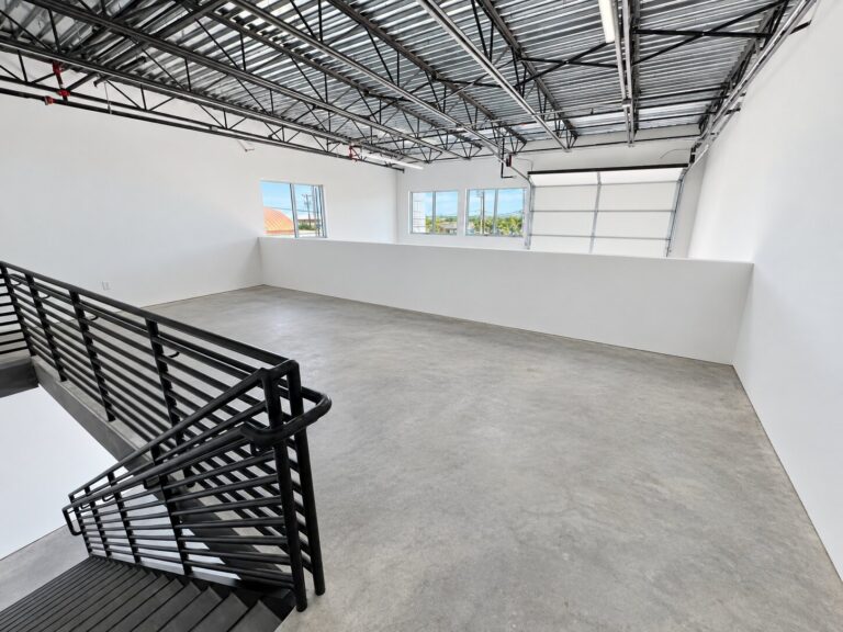 Upper-level workspace and stair railing at 2512 W Pecan St #290, Pflugerville, TX 78660